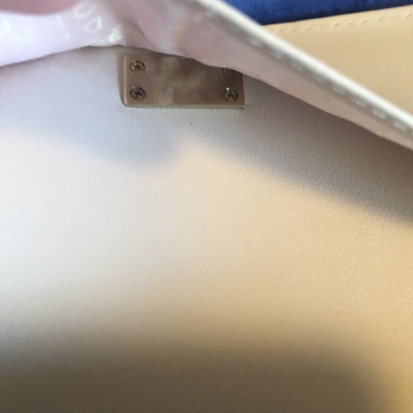 Kate Spade New York Putnam Drive Splodge Cyra Dot Large Flap Wallet - Picture 9 of 12